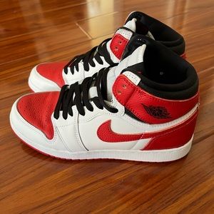 AIR JORDAN 1 RETRO HIGH OG GS HERITAGE WHITE / RED 575441 161 YOUTH